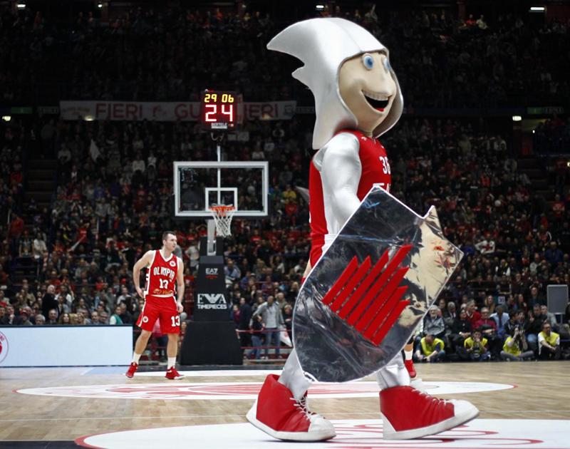 Olimpia Milano: festa per gli 80 e vittoria al supplementare su Torino Olimpia Milano: festa per gli 80 e vittoria al supplementare su Torino