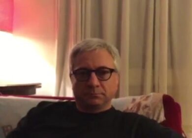 Un padre lancia una petizione per salvare i ragazzi dall’alcool