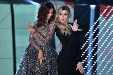 Virginia Raffaele, da Sanremo a teatro con Performance