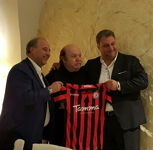 Oronzo Canà è il “nuovo allenatore del Foggia” Oronzo Canà è il “nuovo allenatore del Foggia”