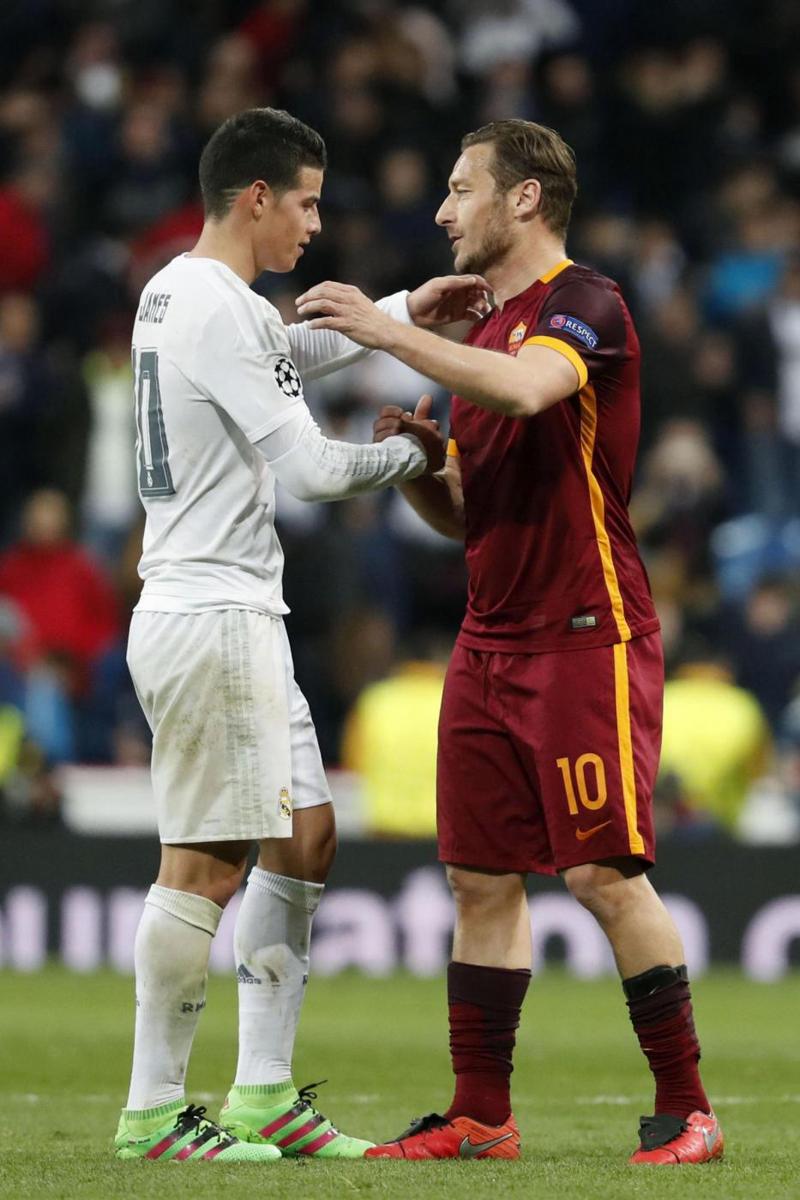 Totti assessore allo sport, Rienzi lo candida al Campidoglio Totti assessore allo sport, Rienzi lo candida al Campidoglio