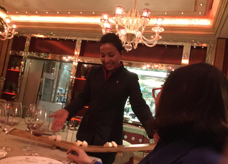 Chef, ambiente, vini: l’Acanto cala tre assi, ma c’è anche il quarto Chef, ambiente, vini: l’Acanto cala tre assi, ma c’è anche il quarto