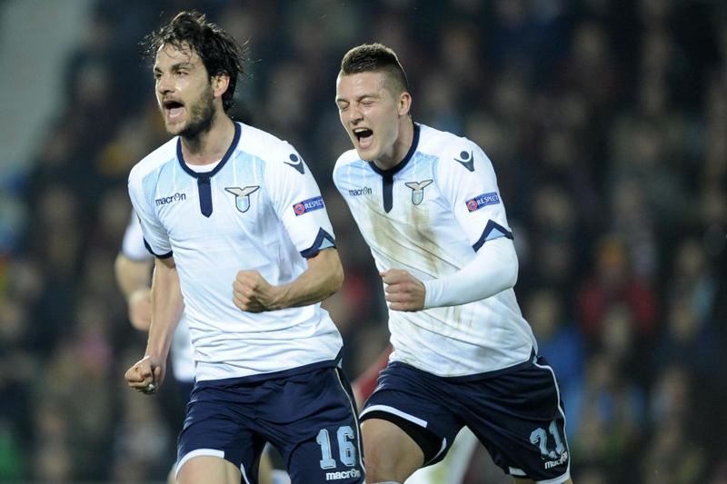 Lazio, 1-1 a Praga: quarti di Europa League vicini. Ma i buu razzisti.. Lazio, 1-1 a Praga: quarti di Europa League vicini. Ma i buu razzisti..