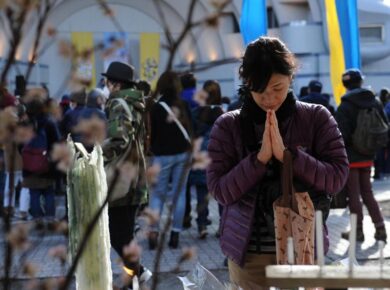 Fukushima, 5 anni dopo la strage: il Giappone si ferma