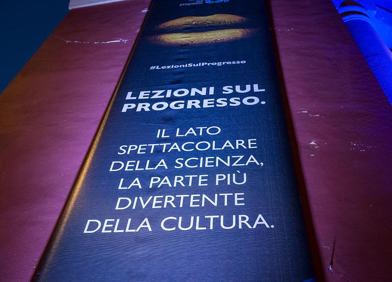 “Pop, Fun, Contagious”: a Milano le lezioni sul progresso di Telecom Italia “Pop, Fun, Contagious”: a Milano le lezioni sul progresso di Telecom Italia