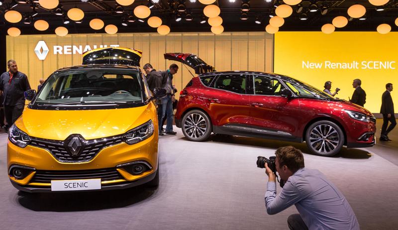 Renault con la nuova Scenic reinventa ilconcetto di monovolume Renault con la nuova Scenic reinventa ilconcetto di monovolume