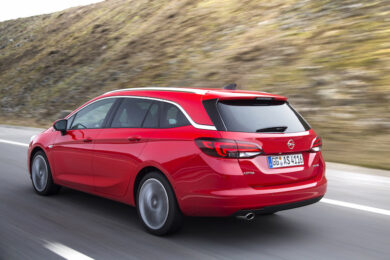 Nuova Astra Sports Tourer: fatta come si deve