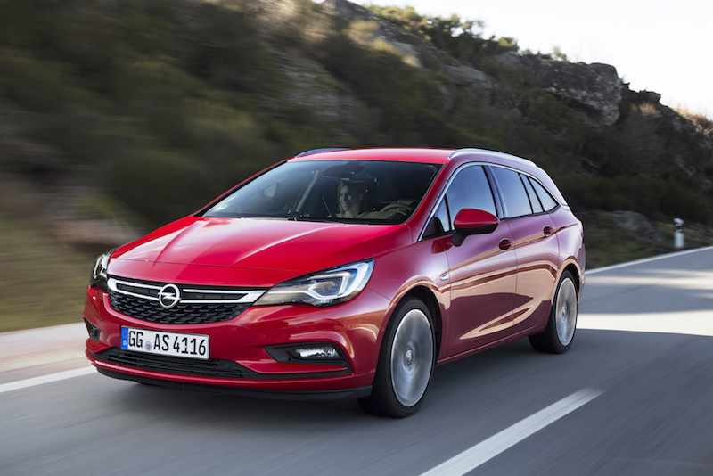 Nuova Astra Sports Tourer: fatta come si deve