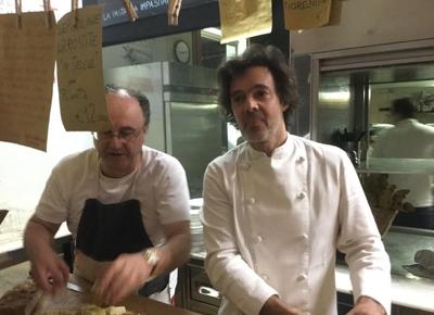Mangiar bene viaggiando: i dieci anni di “Fuori Casello” Mangiar bene viaggiando: i dieci anni di “Fuori Casello”