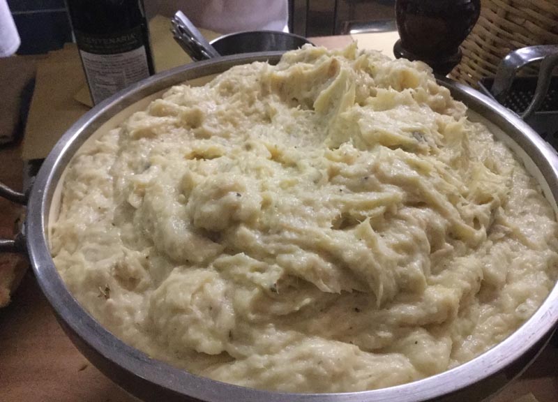 Mangiar bene viaggiando: i dieci anni di “Fuori Casello” Mangiar bene viaggiando: i dieci anni di “Fuori Casello”
