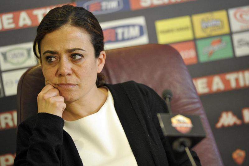 Figc, Rosella Sensi lascia: “Dimissioni irrevocabili perchè…” Figc, Rosella Sensi lascia: “Dimissioni irrevocabili perchè…”