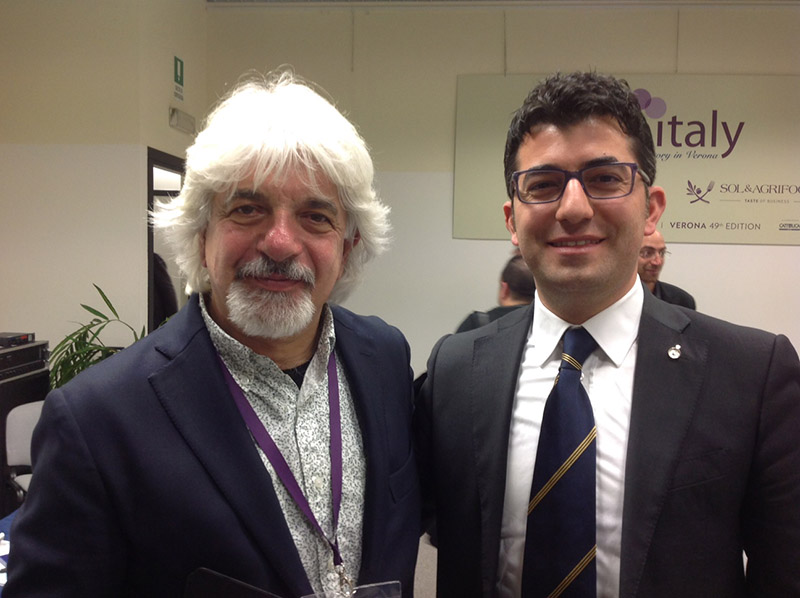 Vinitaly numero 50: per festeggiarlo Mattarella e Renzi Vinitaly numero 50: per festeggiarlo Mattarella e Renzi