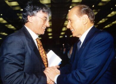 Lega, Bossi-Salvini verso il divorzio. Berlusconi “tenta” il Senatùr