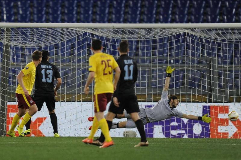 Lazio distrutta dallo Sparta Praga: addio Europa League. Disastro Italia Lazio distrutta dallo Sparta Praga: addio Europa League. Disastro Italia