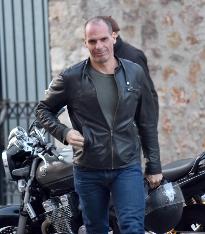 Patto tra Varoufakis e Assange. “Da Roma parte la rivoluzione” Patto tra Varoufakis e Assange. “Da Roma parte la rivoluzione”