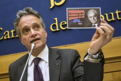 Le Polizie europee chiedono al governo e a Mattarella di ascoltare Tonelli
