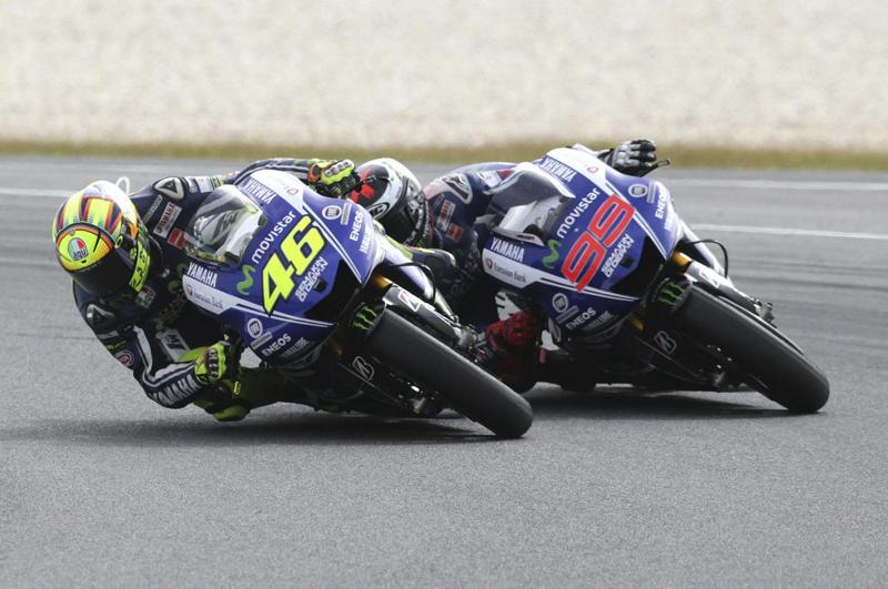 MotoGp, Jorge Lorenzo pole position. Valentino Rossi è 5°. E Iannone… MotoGp, Jorge Lorenzo pole position. Valentino Rossi è 5°. E Iannone…