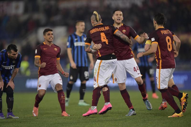Perisic e Nainggolan: Roma-Inter 1-1. Mancini: “Credo nella Champions” Perisic e Nainggolan: Roma-Inter 1-1. Mancini: “Credo nella Champions”