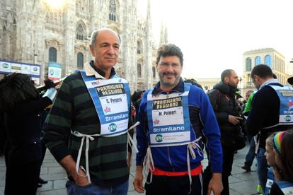 Stramilano da record, 63.000 iscritti: tra runner e politici… Foto Stramilano da record, 63.000 iscritti: tra runner e politici… Foto