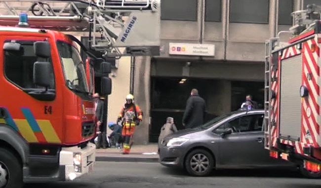 Bruxelles, la metropolitana paralizzata dopo l’attentato Bruxelles, la metropolitana paralizzata dopo l’attentato