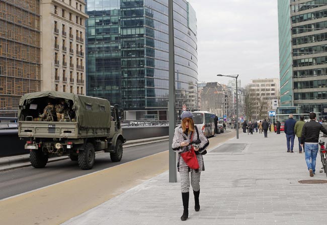 Bruxelles, la metropolitana paralizzata dopo l’attentato Bruxelles, la metropolitana paralizzata dopo l’attentato