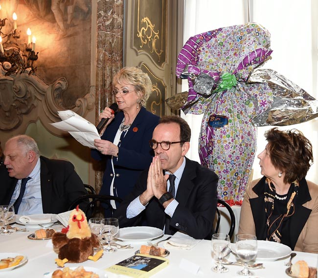 Amici della Lirica, da Parisi a Forattini ecco chi c’era (e chi no) Amici della Lirica, da Parisi a Forattini ecco chi c’era (e chi no)