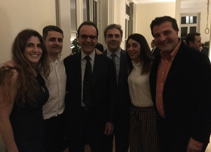Parisi: “Le Pen? Sono distante. I residenti non paghino Area C” Parisi: “Le Pen? Sono distante. I residenti non paghino Area C”