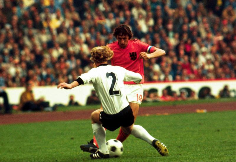 Cruyff, Federcalcio Olanda: “Devastati ed eternamente grati” Cruyff, Federcalcio Olanda: “Devastati ed eternamente grati”