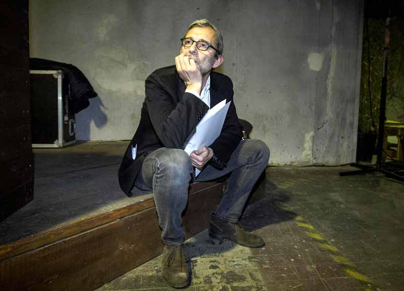 Pd-M5S: la guerra per Roma: “Cara Raggi: prova la tua onestà” Pd-M5S: la guerra per Roma: “Cara Raggi: prova la tua onestà”