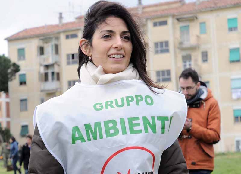 Bufera Raggi dopo le dichiarazioni su Acea. “Che ha detto di tanto grave?” Bufera Raggi dopo le dichiarazioni su Acea. “Che ha detto di tanto grave?”