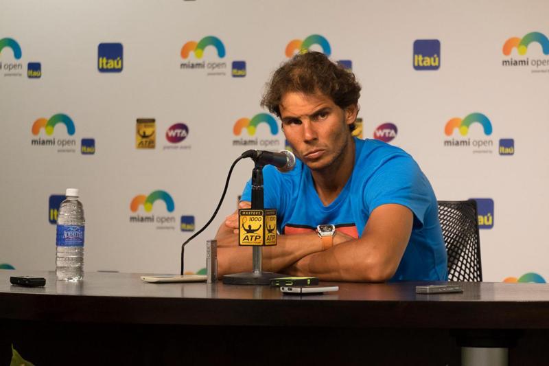 Tennis, Nadal malore a Miami e ritiro. “Ho avuto paura, stavo male” Tennis, Nadal malore a Miami e ritiro. “Ho avuto paura, stavo male”