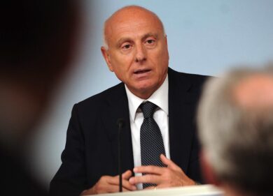 L’Unità al gruppo Pessina: D’Angelis resta direttore