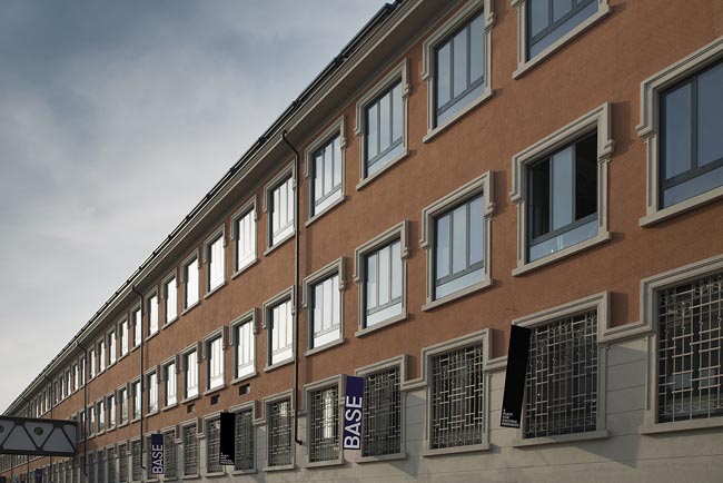 BASE Milano: apre il nuovo spazio culturale nella ex Ansaldo