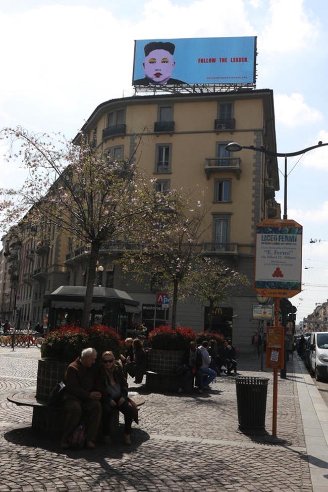 Milano, il leader nordcoreano Kim Jong sta arrivando… FOTO