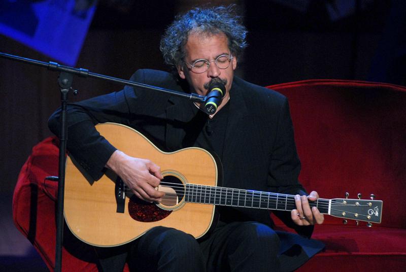Musica: morto Gianmaria Testa, ex ferroviere diventato chansonnier Musica: morto Gianmaria Testa, ex ferroviere diventato chansonnier
