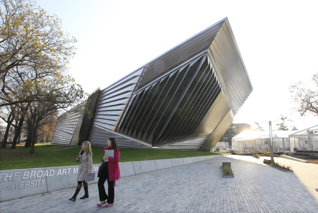 “Zaha Hadid? Addio alle archistar. Così cambia l’architettura”. FOTO “Zaha Hadid? Addio alle archistar. Così cambia l’architettura”. FOTO
