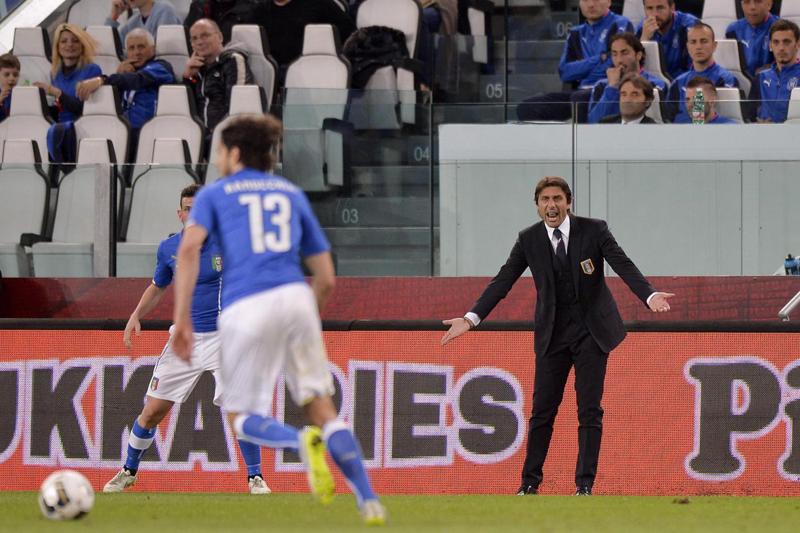Chelsea-Antonio Conte ci siamo. Il ct è a Londra