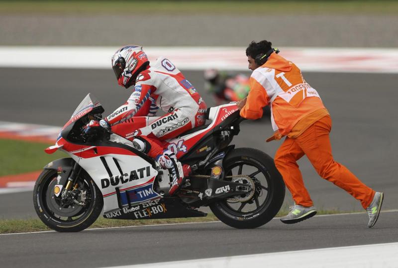 Iannone, doppia sanzione dopo l’incidente nel Gp d’Argentina