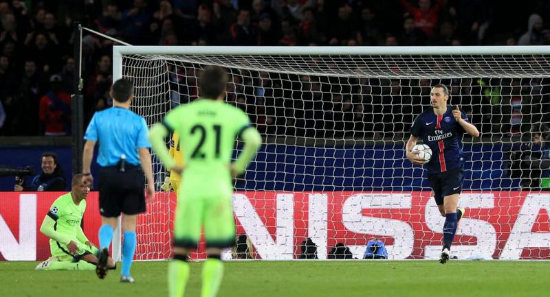 Ibra, maledetta Champions: rigore sbagliato e traversa: 2-2 Psg-City Ibra, maledetta Champions: rigore sbagliato e traversa: 2-2 Psg-City
