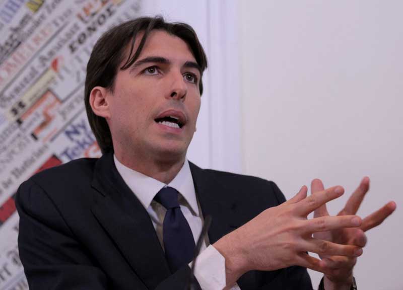 Alfio Marchini fa a “fette” Roma. Municipi mini-Comuni, giù le tasse Alfio Marchini fa a “fette” Roma. Municipi mini-Comuni, giù le tasse