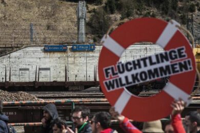 Migranti, l’Italia all’Ue: barriere al Brennero non necessarie