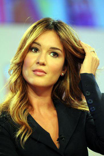 La signora Berlusconi si racconta con Grazia in famiglia. FOTO La signora Berlusconi si racconta con Grazia in famiglia. FOTO