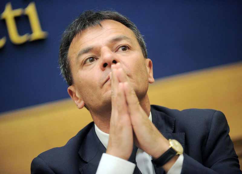 Marino va con Fassina. E c’è anche Civati Marino va con Fassina. E c’è anche Civati