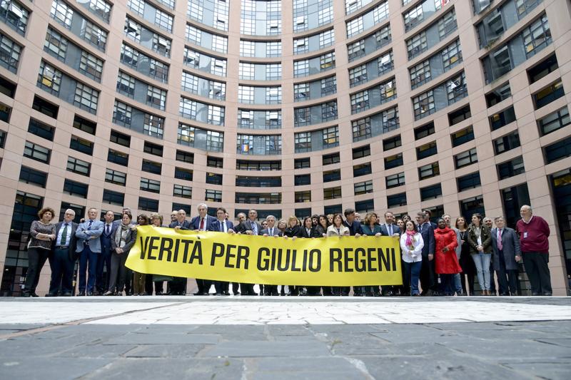 Regeni, manifestazione degli eurodeputati per chiedere veritá Regeni, manifestazione degli eurodeputati per chiedere veritá