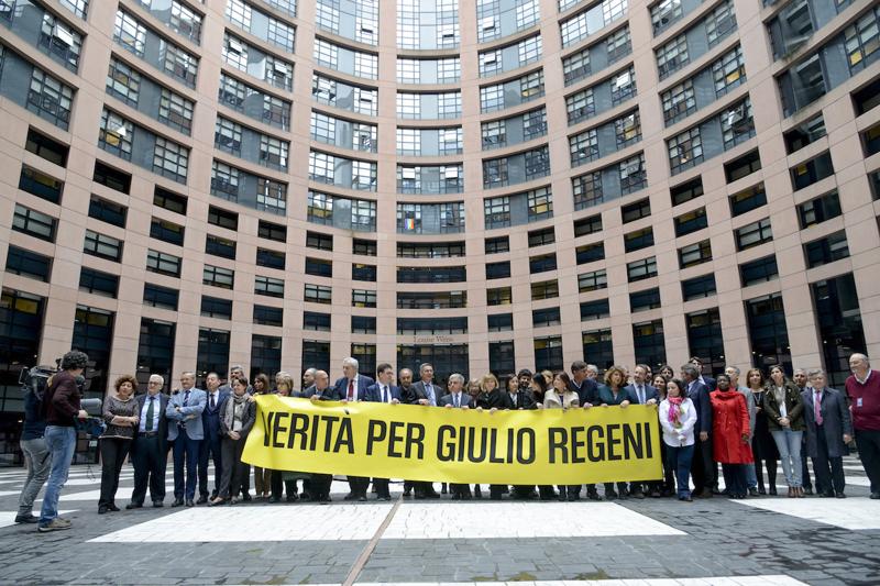 Regeni, manifestazione degli eurodeputati per chiedere veritá Regeni, manifestazione degli eurodeputati per chiedere veritá
