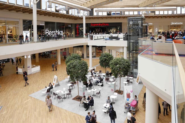 Milano, inaugurato ad Arese il centro commerciale più grande d’Italia