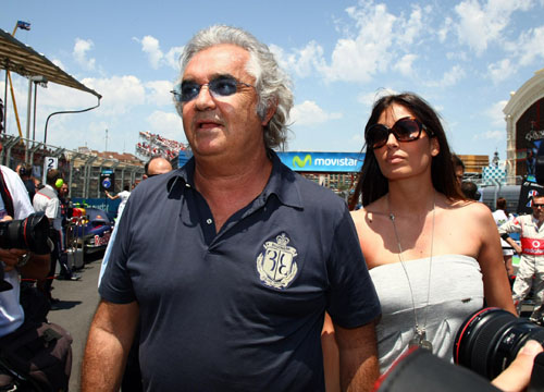 Panama Papers: Briatore, Galliani, Barilla, altri 100 italiani Panama Papers: Briatore, Galliani, Barilla, altri 100 italiani