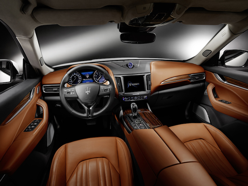 Maserati Levante: lanciata la sfida alle tedesche Maserati Levante: lanciata la sfida alle tedesche