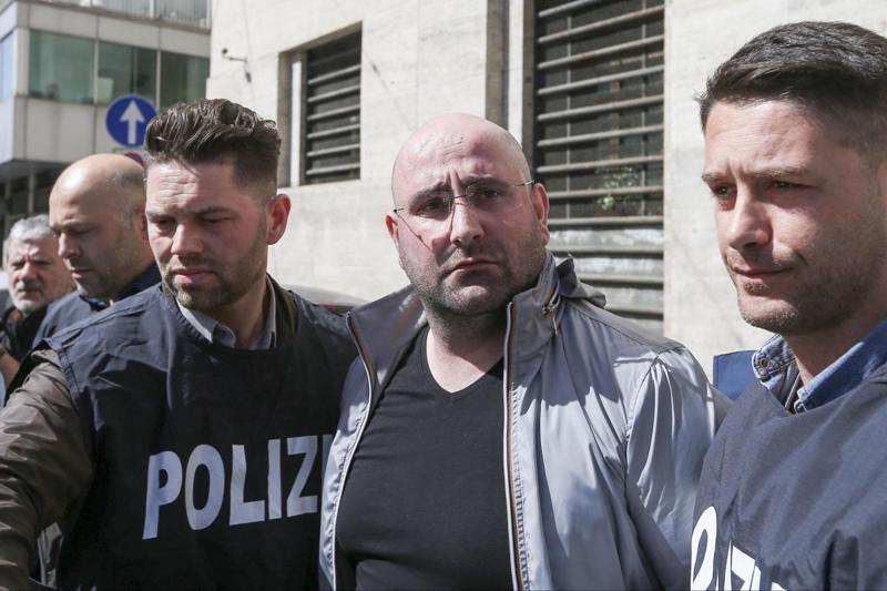 Camorra: catturato Manganiello. Uno dei 100 latitanti più pericolosi Camorra: catturato Manganiello. Uno dei 100 latitanti più pericolosi