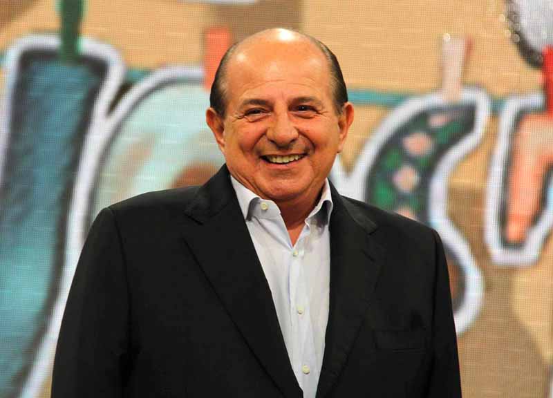 Giancarlo Magalli, re dei social si confessa. “Il Libro della Giungla esempio per i politici”